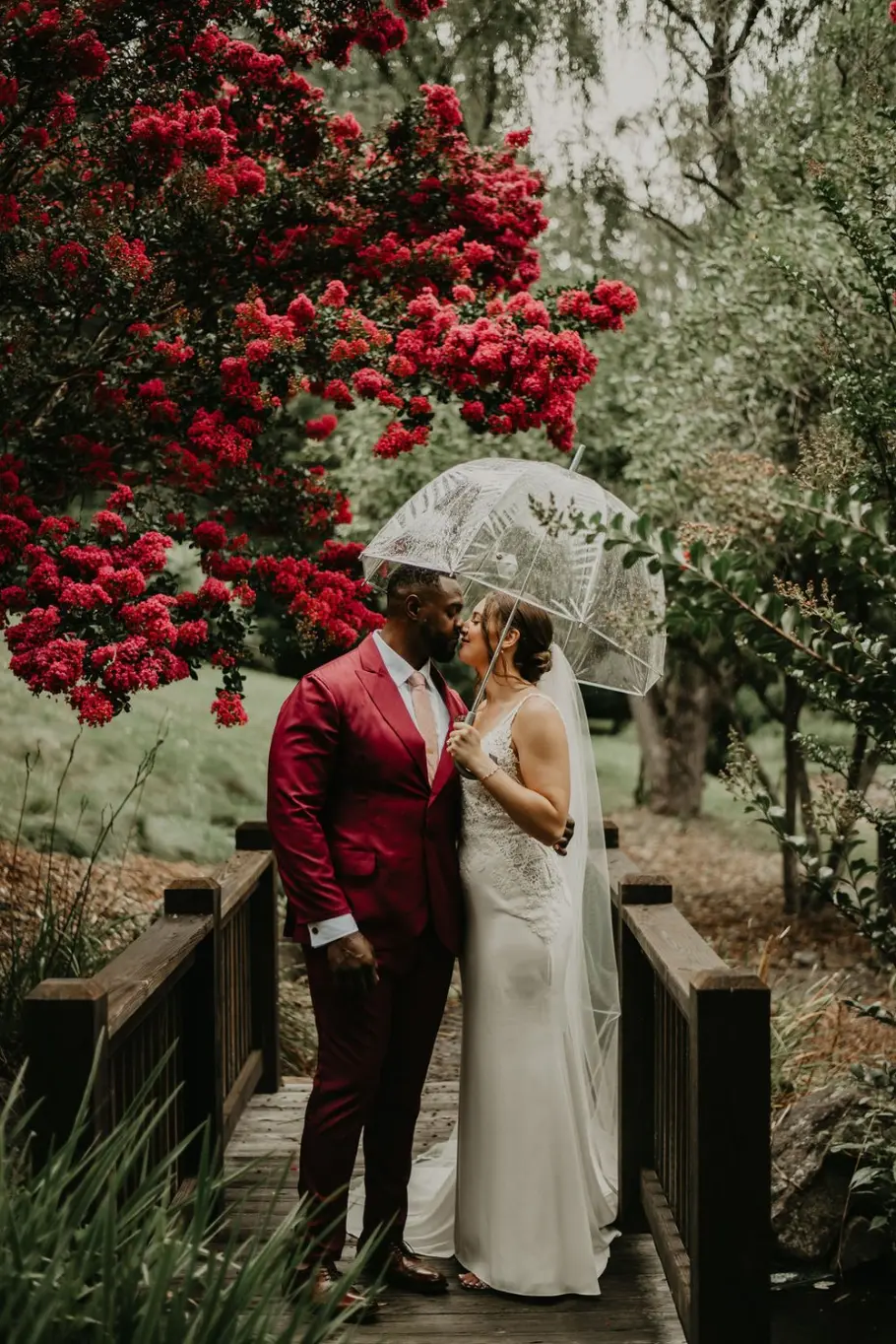 Emily & Jeffrey at Honeysuckle Hill